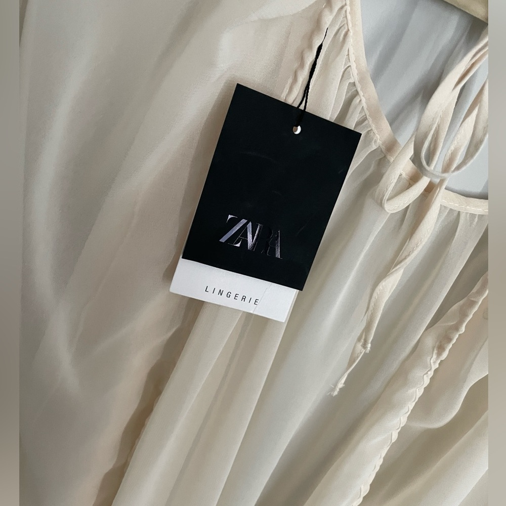 Zara Sheer Open Back Top - Picture 12 of 13